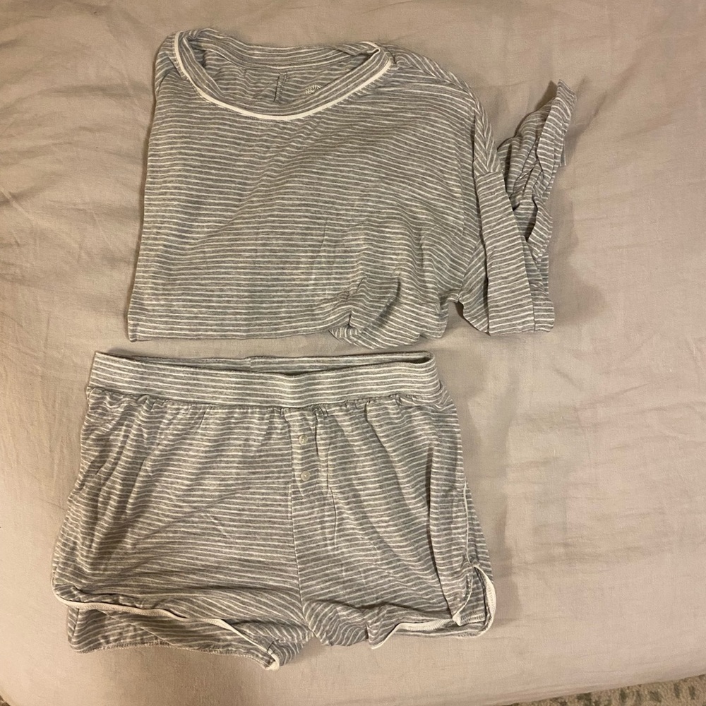 pajama set